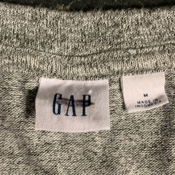 Gap Gray & White Medium Knit Top - Picture 2 of 2